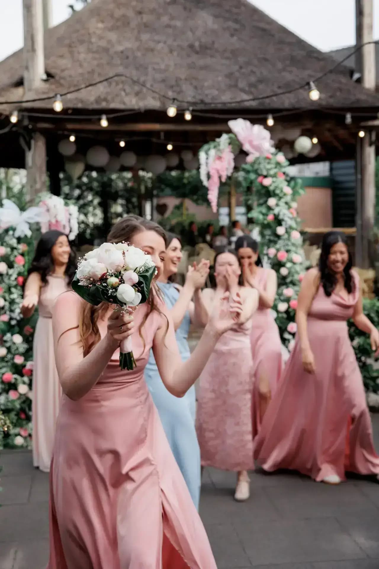 A joyful day where every detail was made for the two of them.