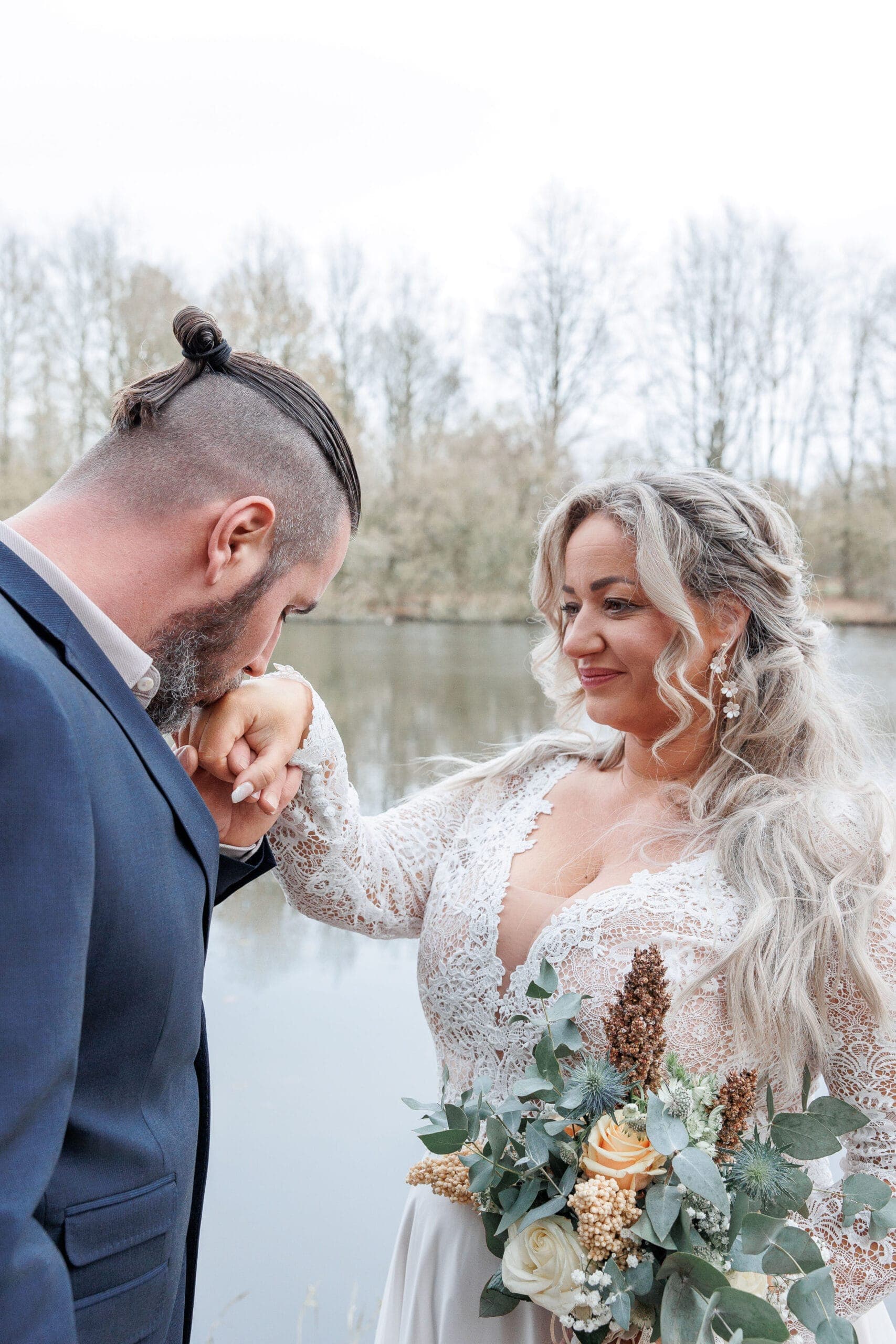 Countryside calm and long shadows across the fields as evening settled in.