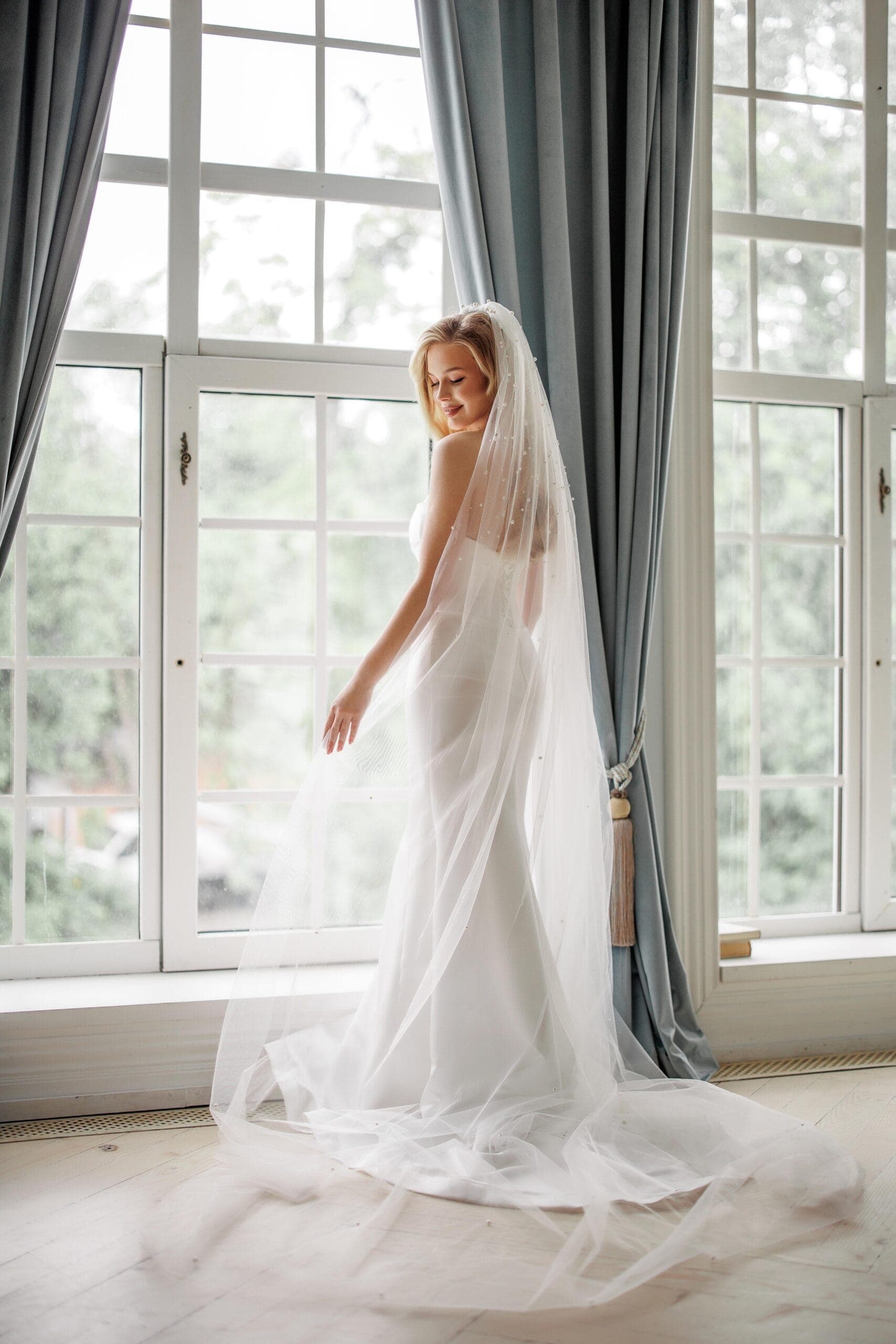 An intimate ceremony where every glance felt unhurried and sincere.