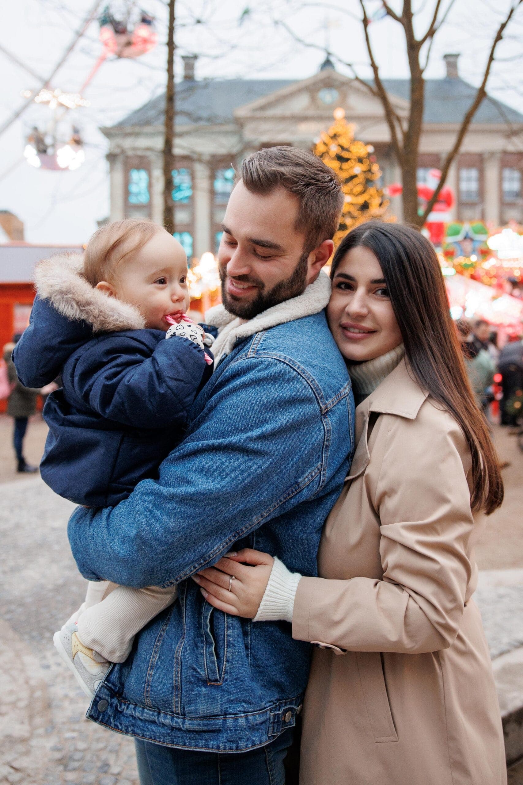 Soft natural light and an easy atmosphere for this intimate family portrait.