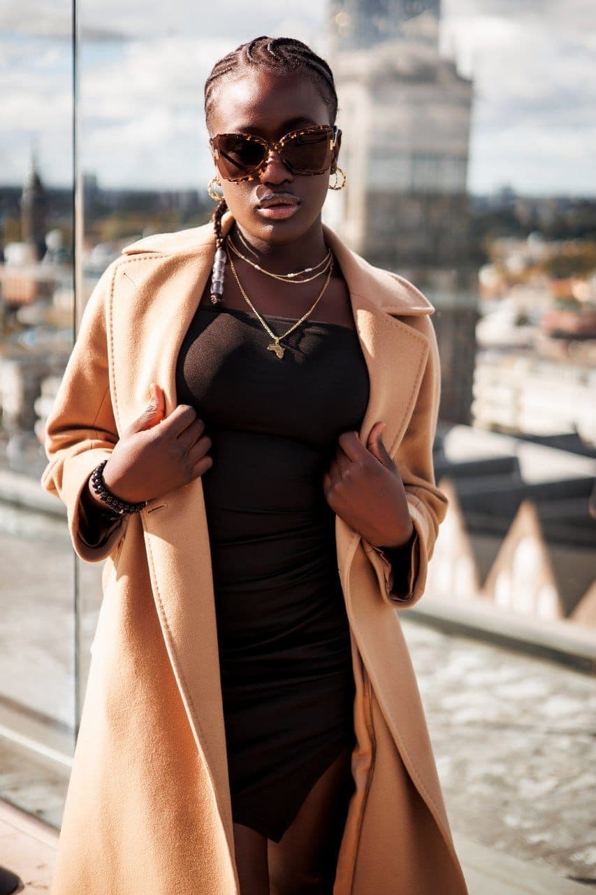 Lifestyle portraits that capture personality without performance.