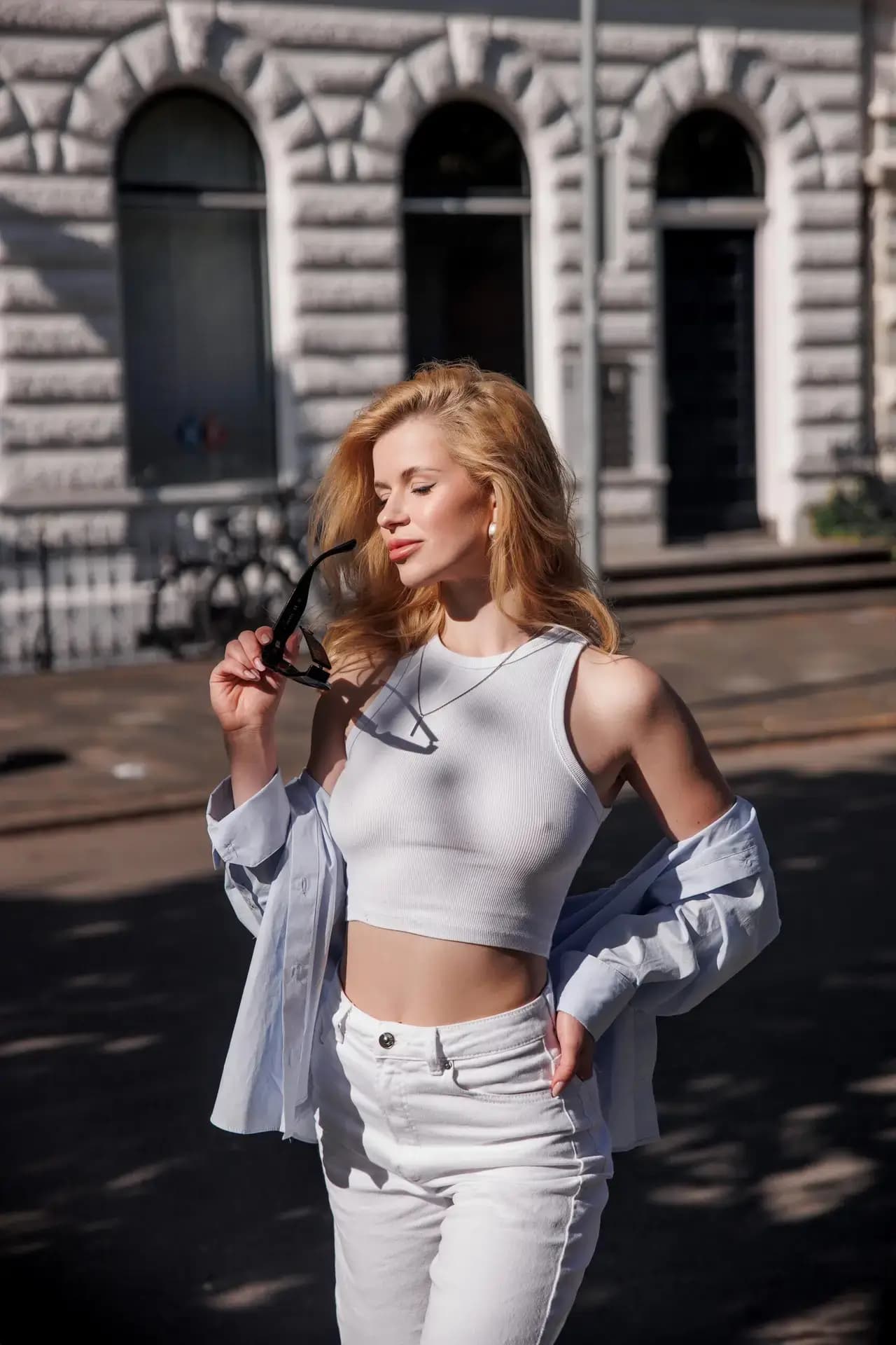 Lifestyle portraits that capture personality without performance.
