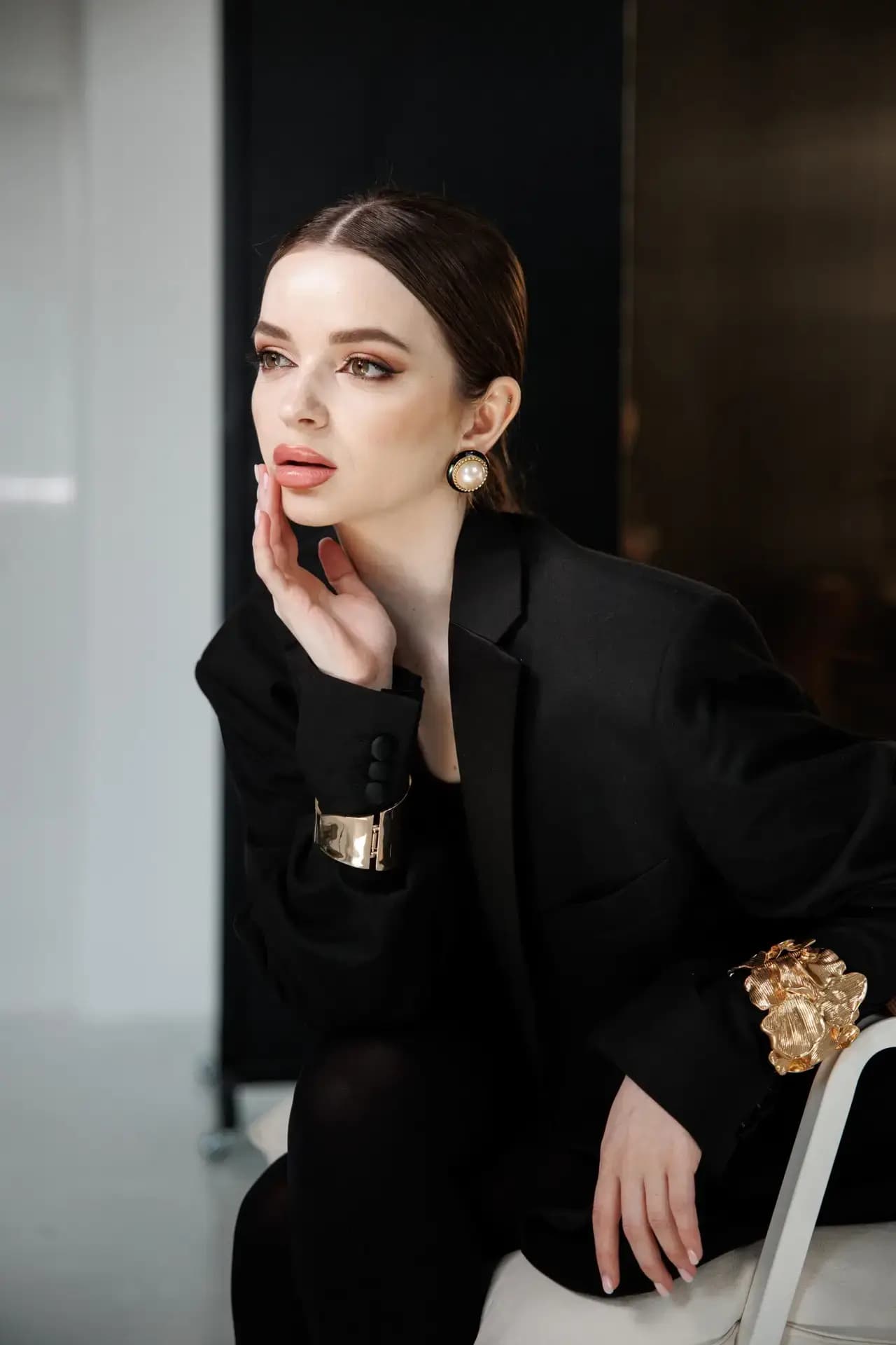 Lifestyle portraits that capture personality without performance.