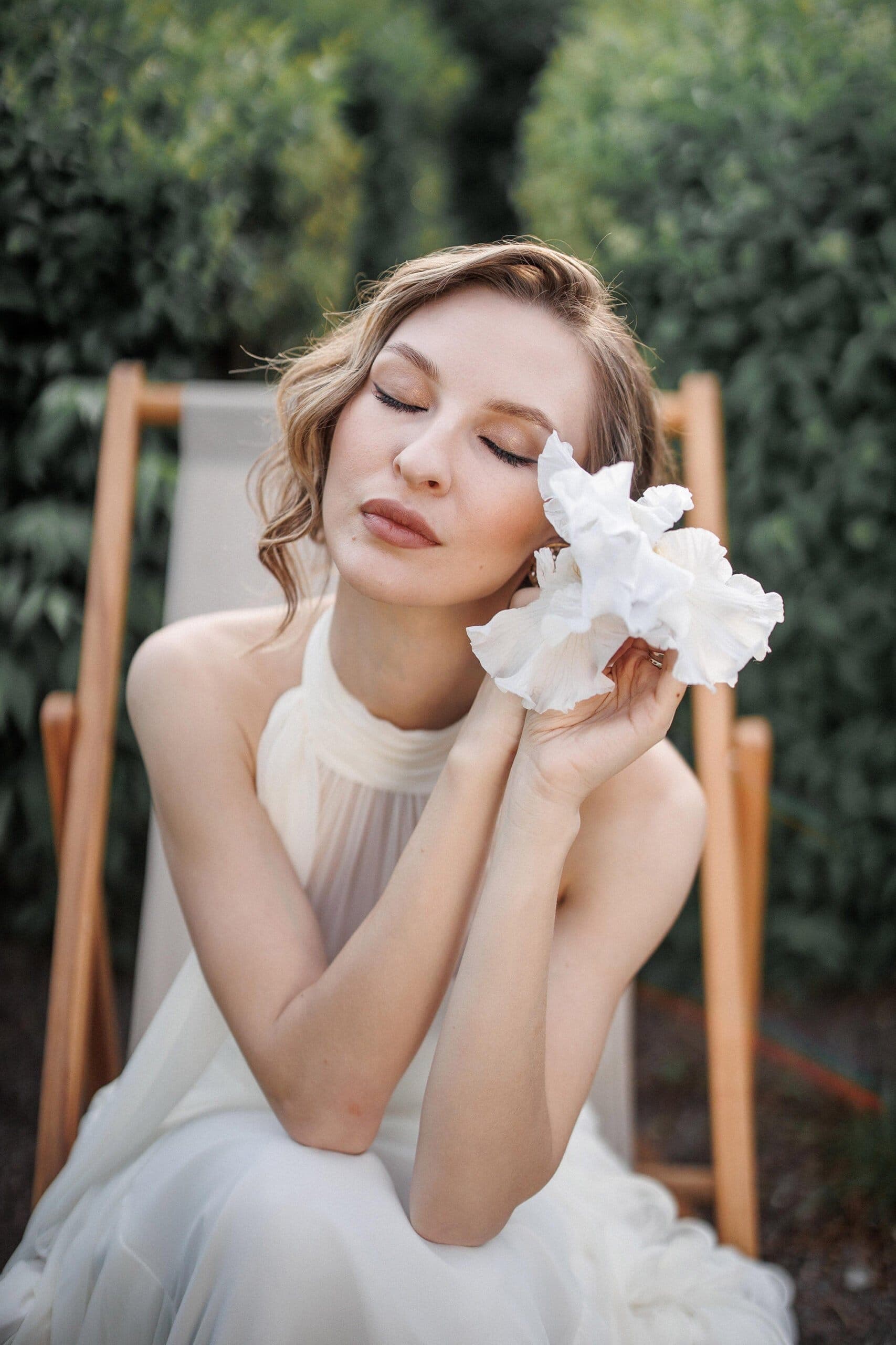 Lifestyle portraits that capture personality without performance.