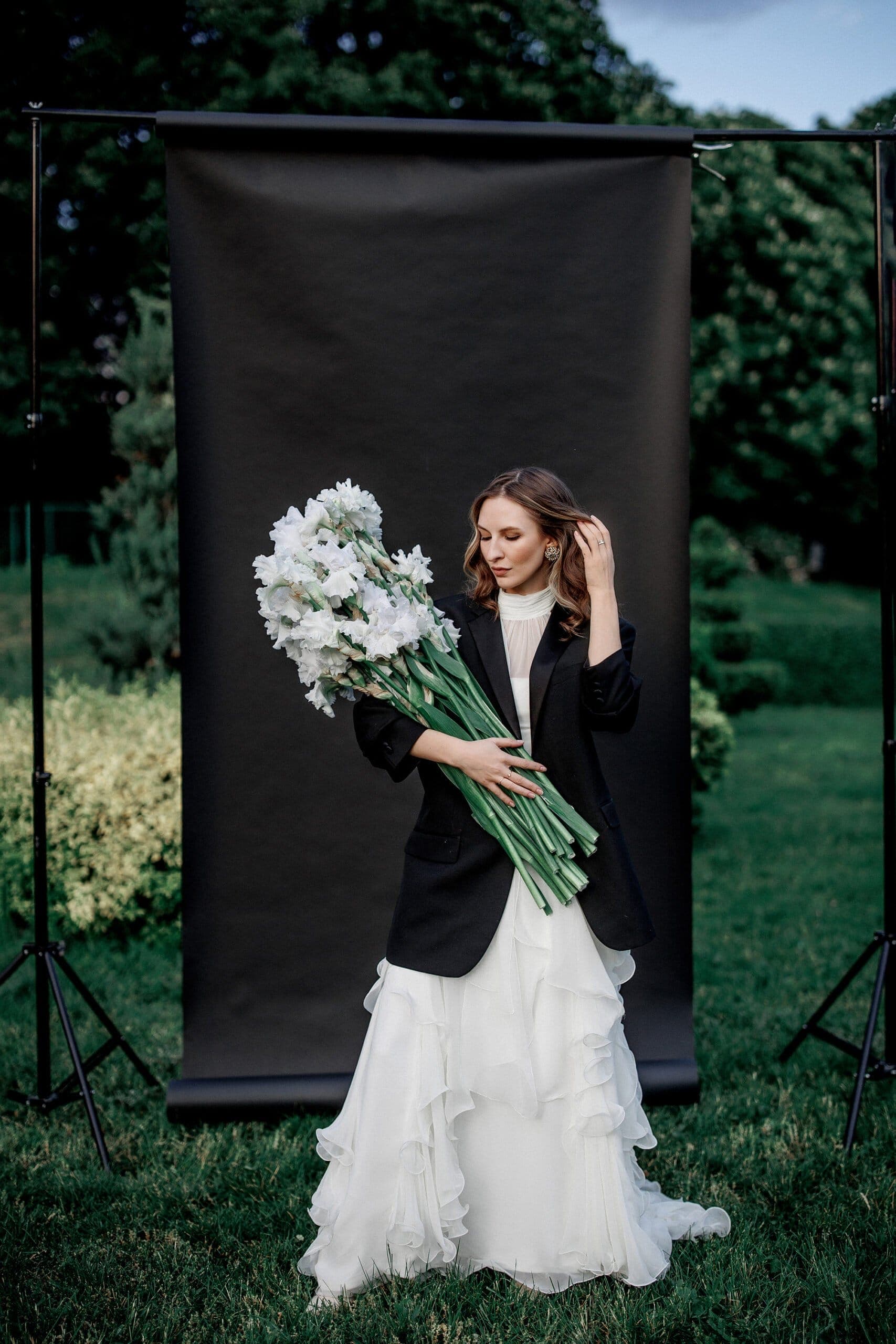 Portrait photographer Drenthe: natural portrait outdoors