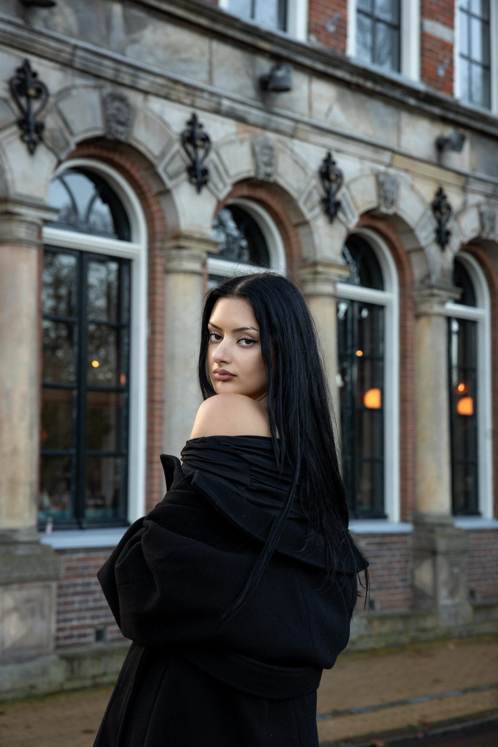 Lifestyle portraits that capture personality without performance.