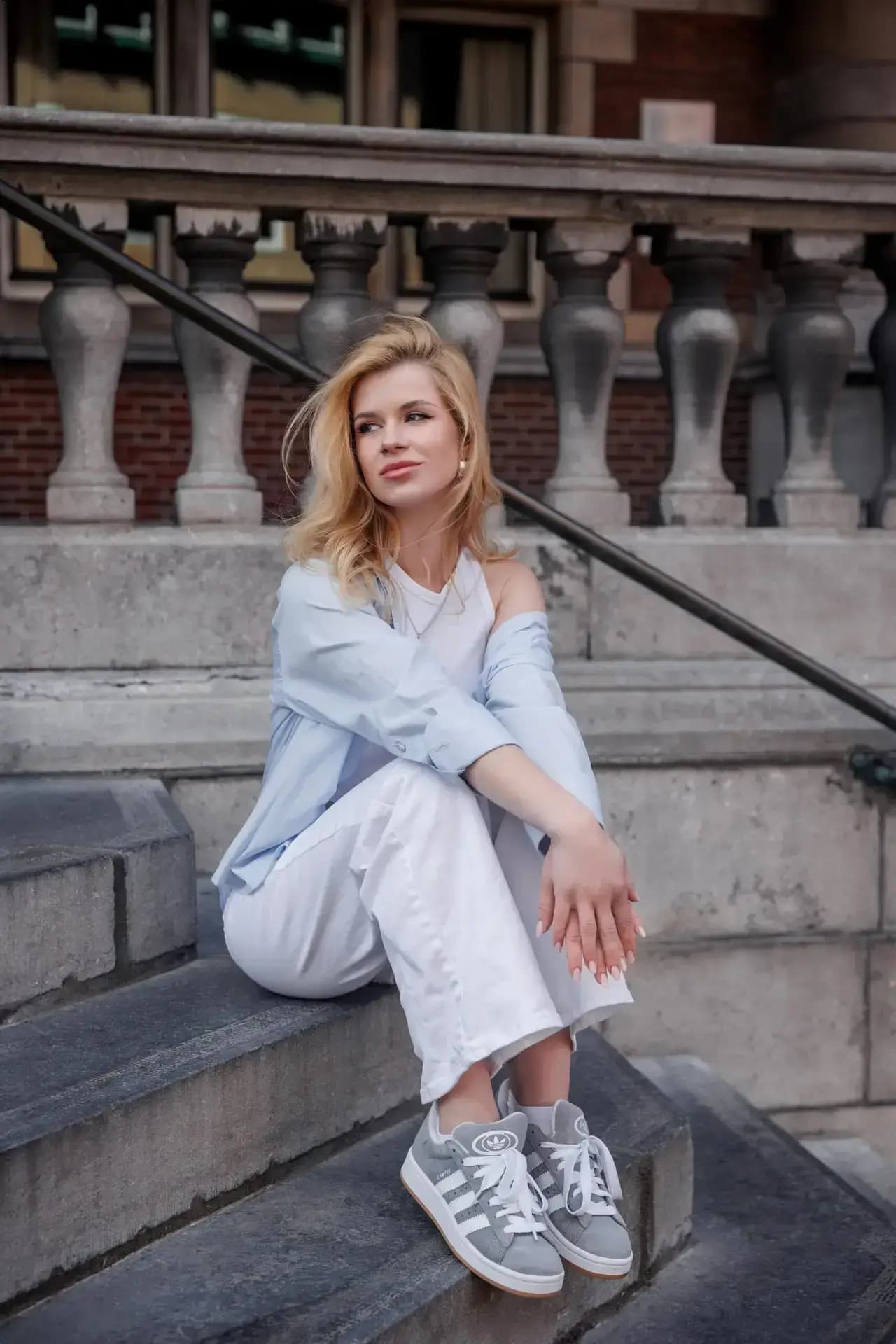 Lifestyle portraits that capture personality without performance.