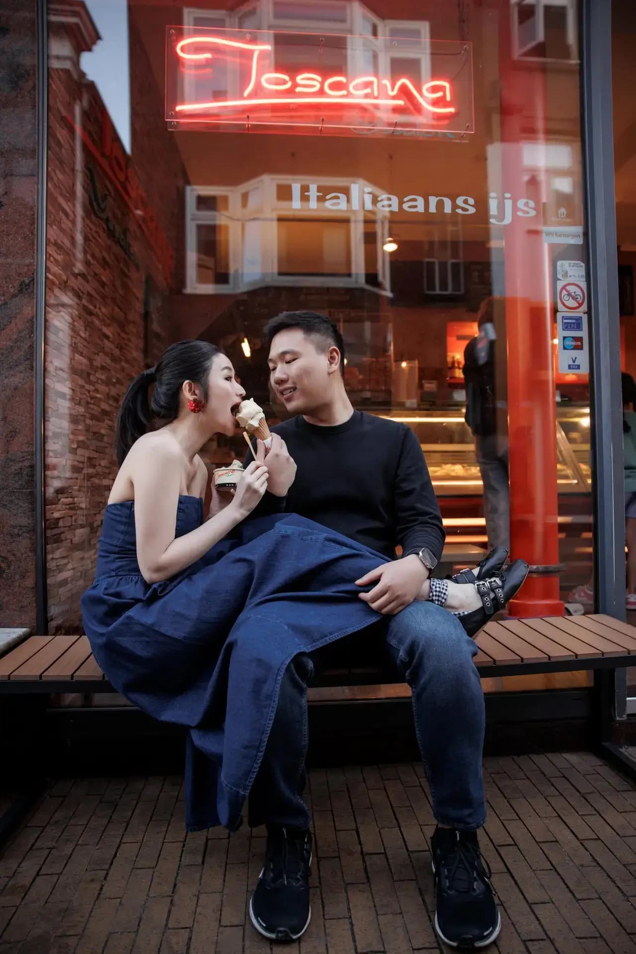 A relaxed walk through the city became one of their favourite photographs.