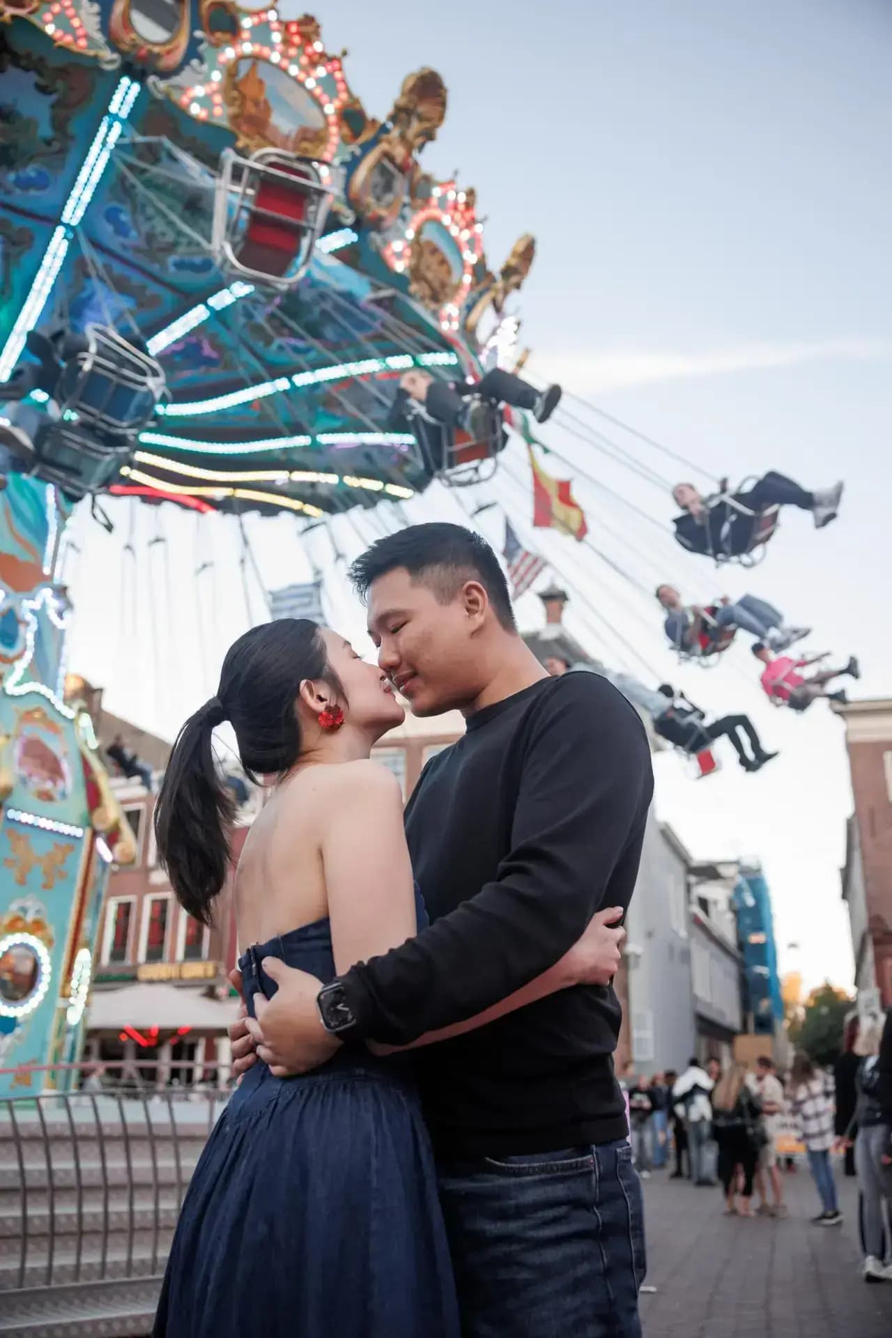 A relaxed walk through the city became one of their favourite photographs.